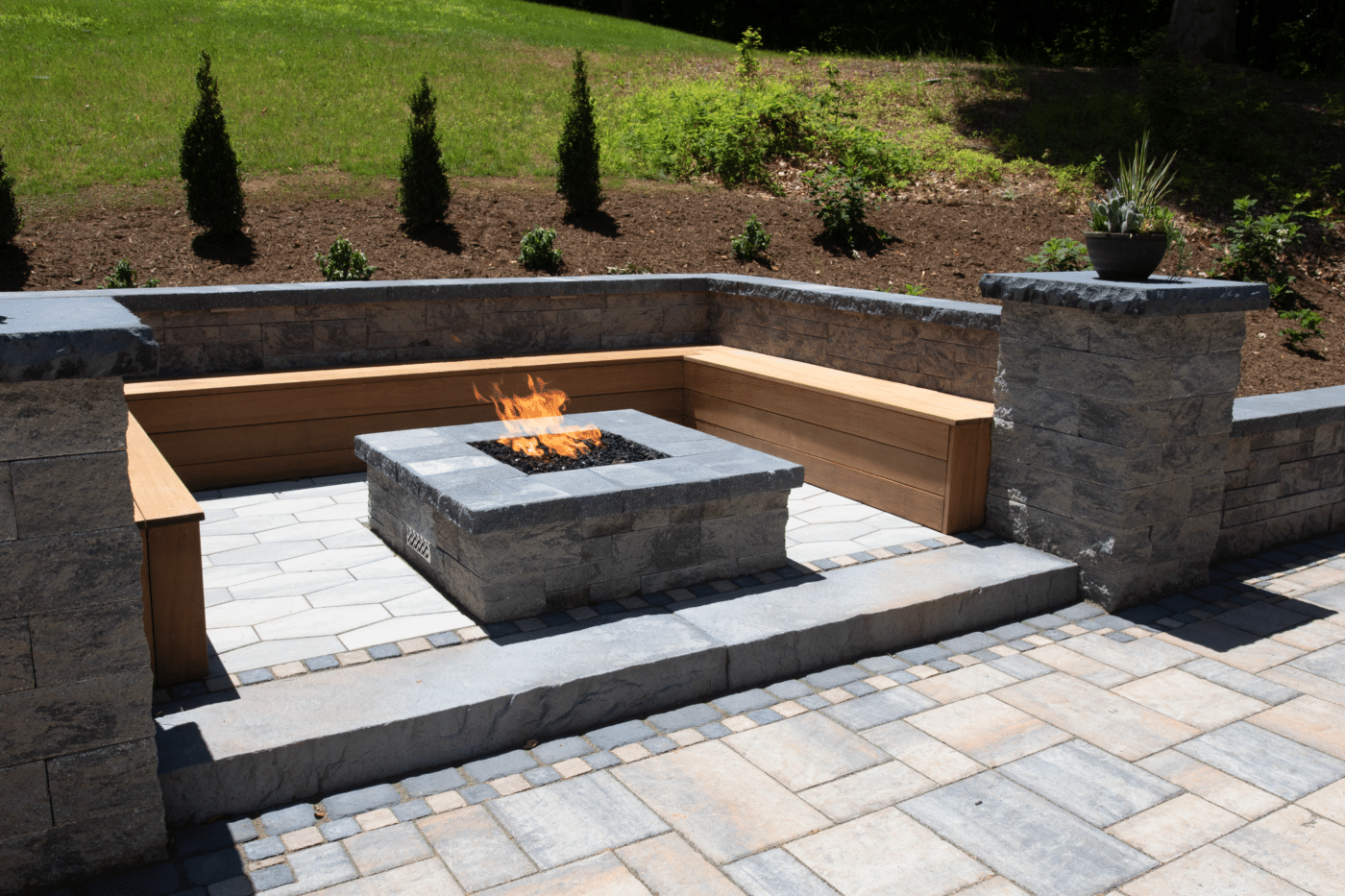 retaining wall in lancaster