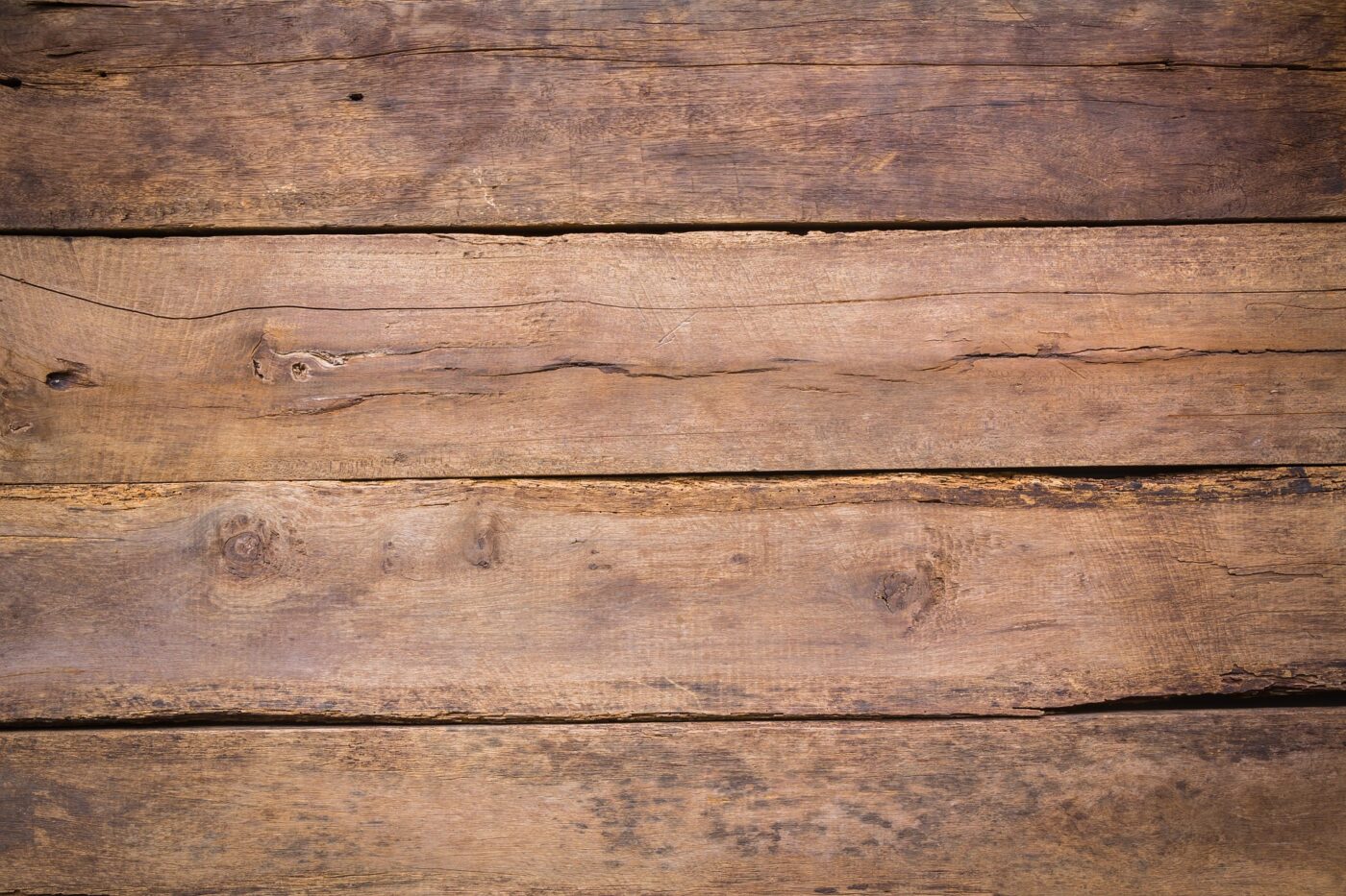 wood retaining wall