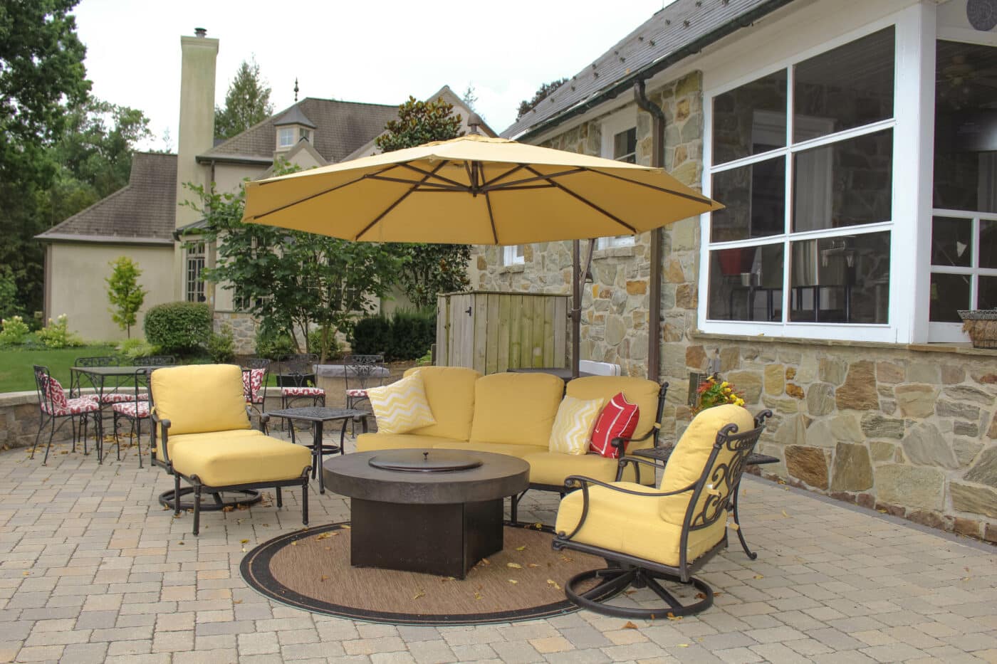 custom patio design build