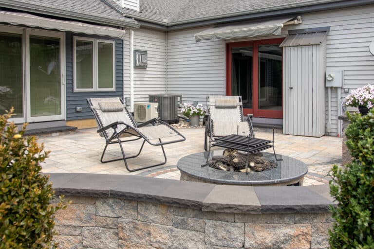 paver patio design with fire pit