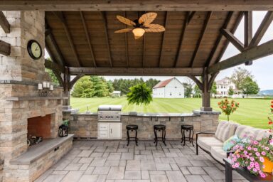 outdoor kitchen pavilion