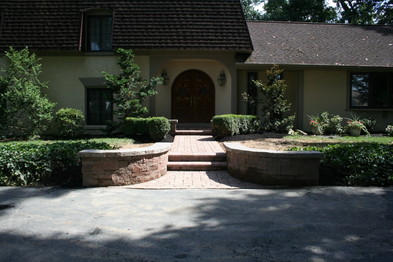 lancaster entry walls
