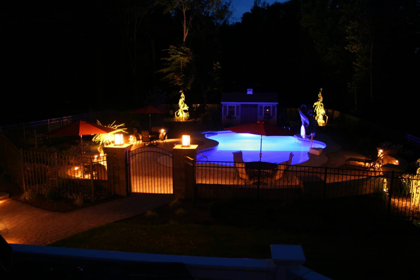 pool patio lighting