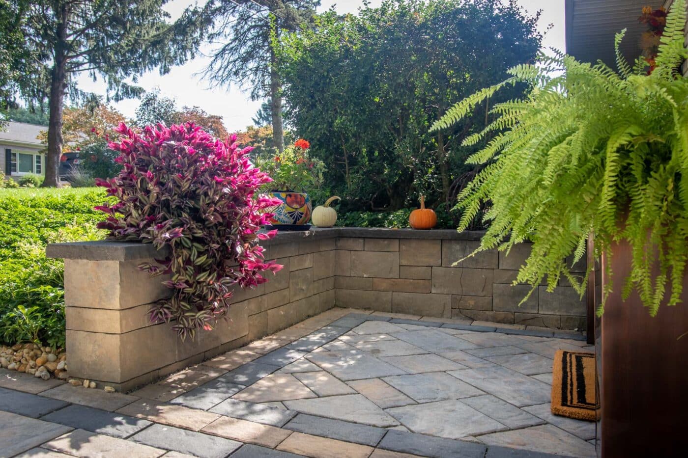 stone retaining wall
